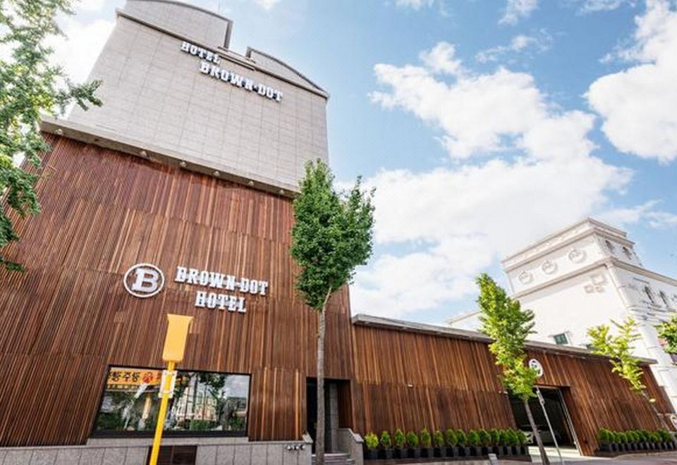 3. 광주 브라운도트..