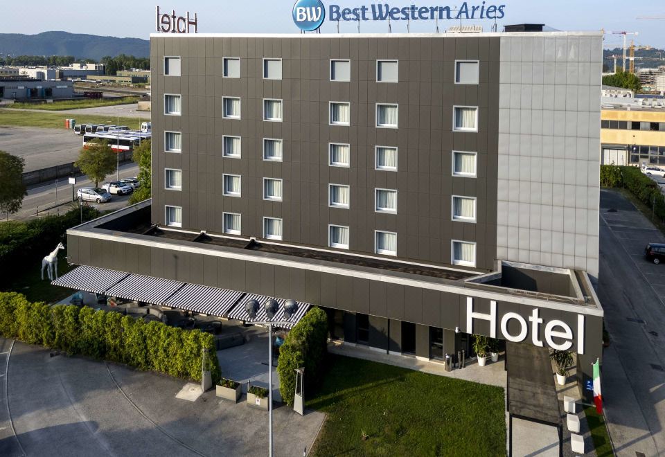 hotel overview picture