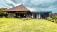 Villa de Luxe La Paillotte Hôtels à : Riviere Noire