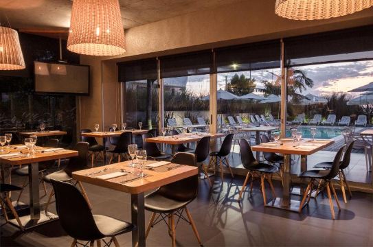 코스타 콜로니아 - 리버사이드 부티크 호텔