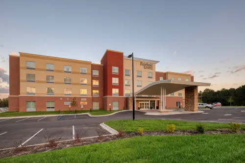 Fairfield Inn & Suites Charlotte Belmont