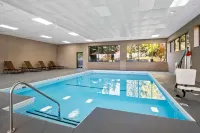 Spark by Hilton Stevensville - de playa