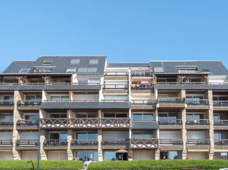 Le Britannia Отели рядом с достопримечательностью «Карнакские камни»