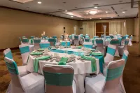 Hilton Garden Inn Detroit-Southfield - breakfast