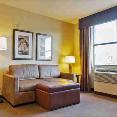 Homewood Suites by Hilton Durango Rooms