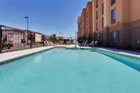 Hampton Inn & Suites Fresno-Northwest فنادق في ماديرا