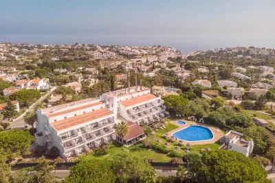 Carvoeiro Garden Hotel Hotels near A Boneca