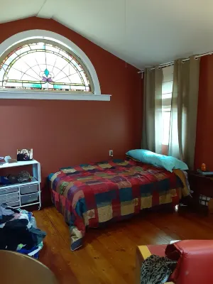 Country/City Vibe Crash Pad