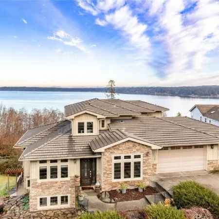 Awesome 5 bedroom, 4 bathroom, waterfront home with beautiful views and sauna.