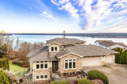 Awesome 5 bedroom, 4 bathroom, waterfront home with beautiful views and sauna.