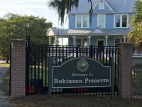 Sunshine Oasis 2 With Heated Saltwater Pool Just Minutes to Gulf Beaches Hotels near West Gate