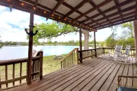 Kansas Lake House With Boat Dock - 4 estrellas