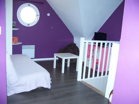 Plénitude Bretonne year-round heated indoor pool, Jacuzzi, massages