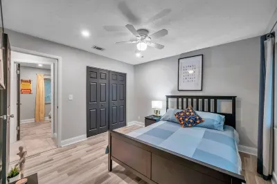 St.Pete Pool Paradise Hotels near Jabil