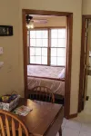 Minutes from Giant City - SIU - Shawnee Winetrail - Cedar Lake - Shawnee Forest!
