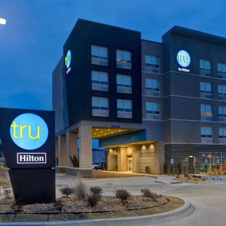 Tru by Hilton Oxford