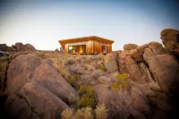 East Wind, unique house with majestic views