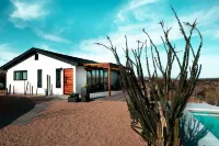 Calico Landing Pool & Spa - Experience tranquility near Joshua Tree.