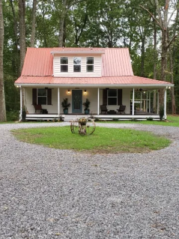 Porchland Cottage -PRACTICALLY NEW HOUSE with Countryside view -pet friendly