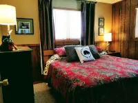 Soak Up The Sun - Lakeside Cozy CabinNear Boulder Junction & Bike Trails