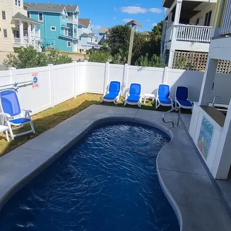 Beach Block Ocean Sands Bright Beautiful Beach House -Second Chance