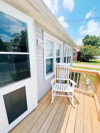 Family Oasis Handicap accessible and Dog friendly