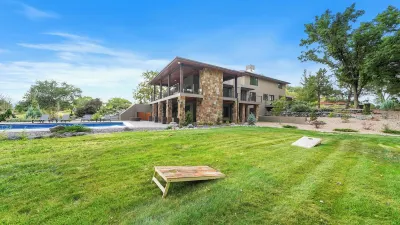 The Grant House