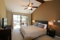 Birdie House located off Pinehurst #6.  Whole house near 39 golf courses.