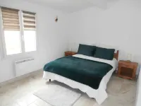 Gîte à Caromb Hotels in Caromb