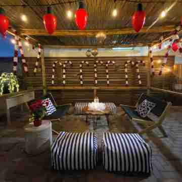 Tropical Oasis on Sombrero Beach in the Heart of Marathon FL Hotel Exterior