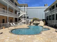 Hill Country condo in historic Gruene on the Guadalupe River & Gruene Hall