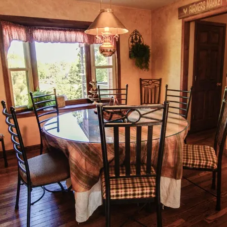 Hidden Hollow Farm - Pool; Game Rm; Sleeps 26, 45 Min. to DC, Weddings/Corporate