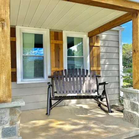 Cottage by the Caverns *FIRE PIT MOUNTAIN VIEWS*