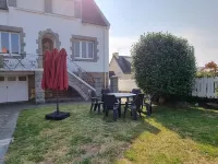 Beautiful Renovated House in Lambell - 5Min from Beaches and Tregunc Center 트레건크 호텔