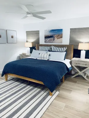 Beachside Dreams-Pet Friendly Condo 25yds from beach w heated pool, 2 parking sp