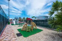 WATERFRONT HOME 35' SEAWALL & DOCK 2 Bedroom 2 Bath Vacation Rental Hotels in Cudjoe Key