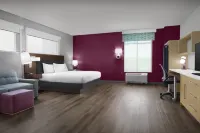 Home2 Suites by Hilton Clarksville/Ft. Campbell فنادق في Clarksville