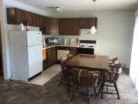 Clean, Comfortable and Quiet Condo at the base of Jackson Creek Summit