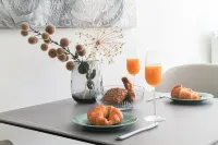 Close to the city center, with balcony, parking space and charging station