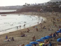 Playa Blanca Apartment, good location, close to Marina, fast WiFi / TV.