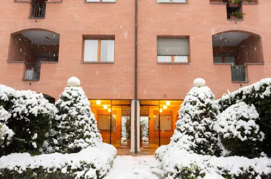 Elegante alloggio di grandi dimensioni (110 mq) in parco privato di 6000 mq