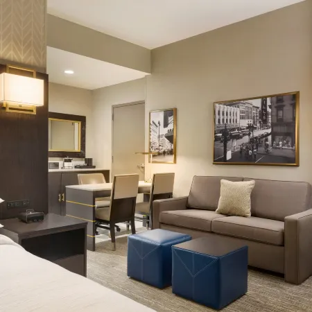 Embassy Suites Syracuse Destiny USA