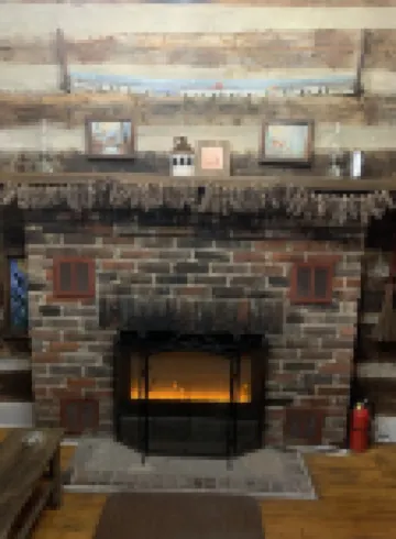 Log Cabin Escape - Full Log Cabin Home
