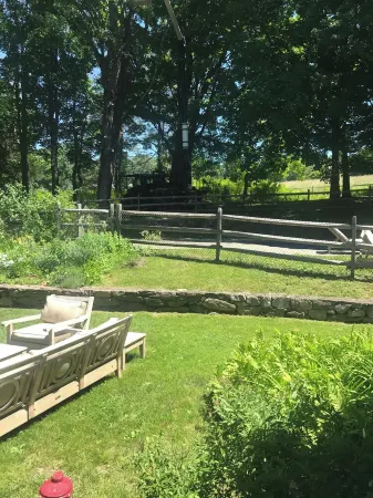 Perfection in Litchfield County Отели в г. Шерман