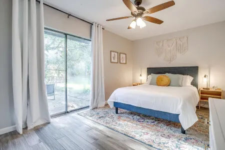 Private Home 4-7 Miles from the Stockyards/Dickies/Downtown/Tcu/Nas-JRB