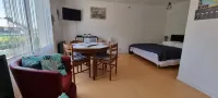Confortable Studio Avec Balcon en Plein Centre de Concarneau - Parking Privé - 3성급