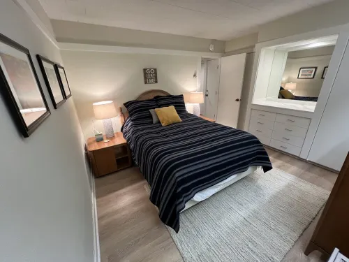 Homestead Resort - Lake Michigan Frontage 1 Bdrm Condo - (sleeps 4) - Glen Arbor