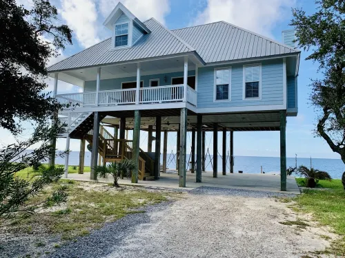 Ocean Springs Beach Front Property with Breathtaking Views of the Gulf!!