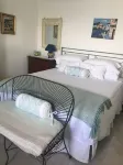 Romantic pied a terre Sea VIEWS every room concierge,on AMALFI dr. best location
