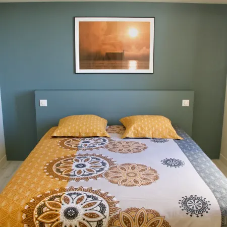 Superbe Appartement 2/4 Personnes au Centre de L'île D'oléron Отели в г. Сен-Пьер-д'Олерон